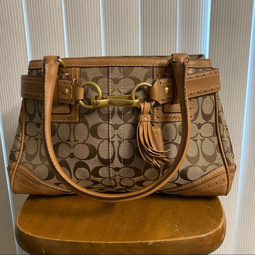 Coach Hamptons Signature Carryall Purse